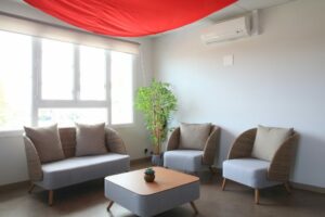 Anne Lise T Architecte Dinterieur Mios Ameublement Et Decoration Dun Cabinet Comptable – Marcheprime 12